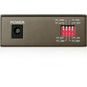   "Omada 10/100 Mbps RJ45 to 100 Mbps Single-mode SC WDM Bi-Directional Fiber Converter PORT: 1× 100Mbps SC Port, 1× 10/100M RJ45 Port (A